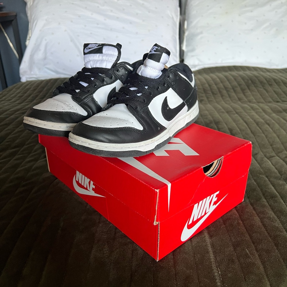 Nike Black and White Sneakers